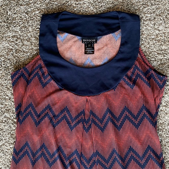 En Focus Petite Sleeveless Shift Dress Red & Navy Blue Zigzag Chevron, Women 4P - Picture 2 of 12